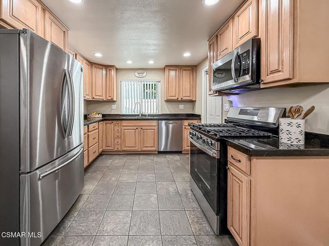 2017 Lysander Avenue, Simi Valley, CA 93065