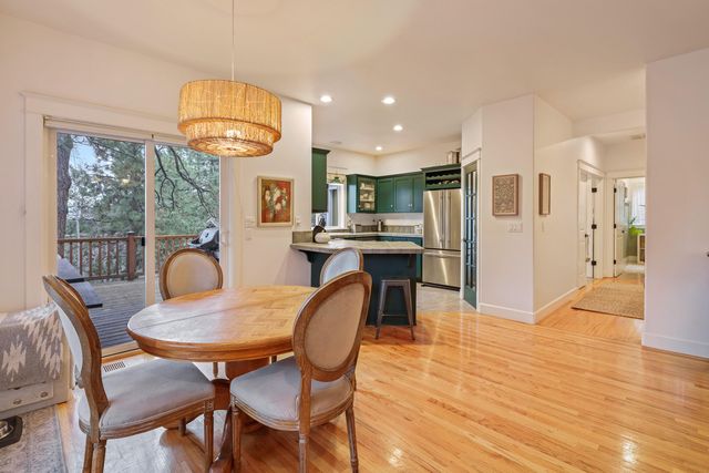 250 NW 17th Street, Bend, OR 97703