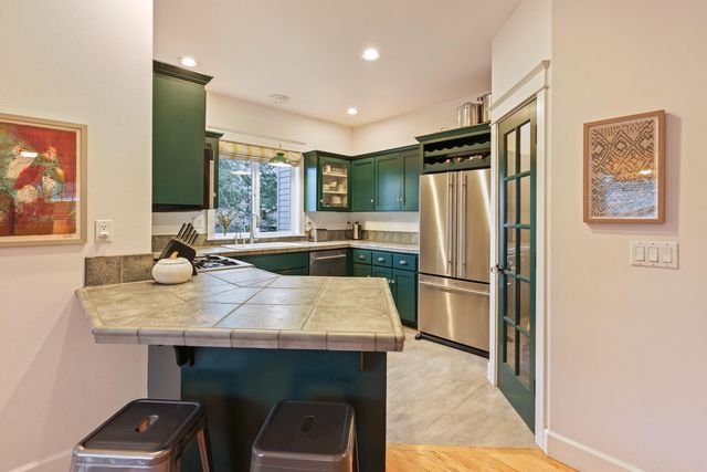 250 NW 17th Street, Bend, OR 97703