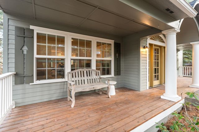 250 NW 17th Street, Bend, OR 97703