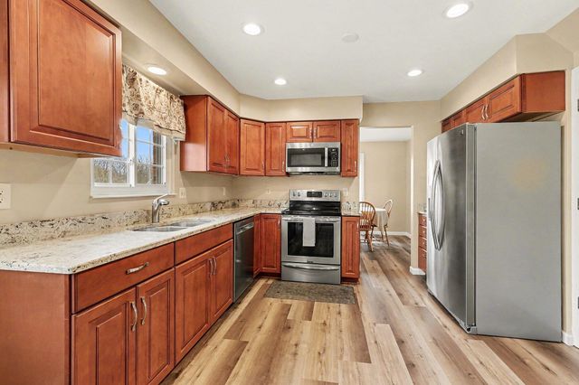 1590 Poplar Ridge Court, Florence, KY 41042