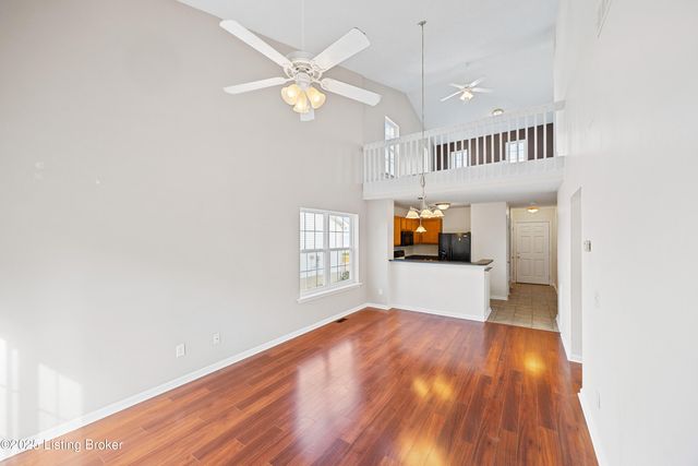 8412 Arbor Meadow. Way, Louisville, KY 40228