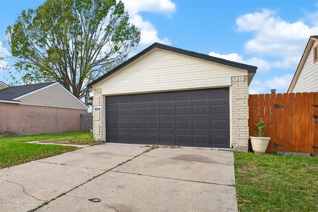 13210 Chimney Sweep Drive, Houston, TX 77041