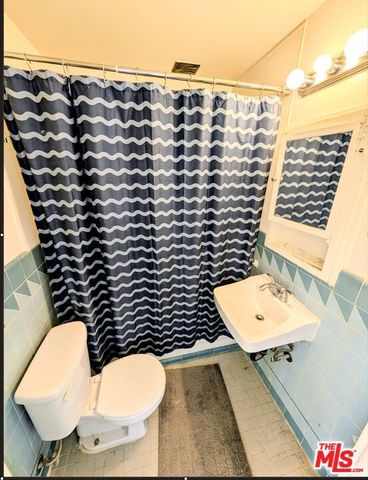 140 Linden Avenue 606, Long Beach, CA 90802