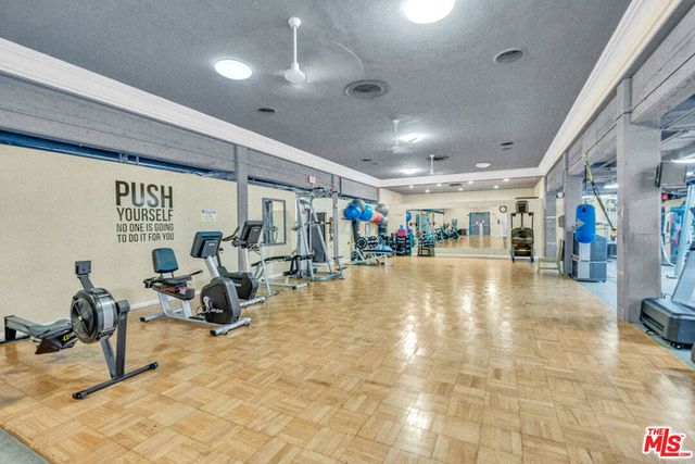 140 Linden Avenue 606, Long Beach, CA 90802