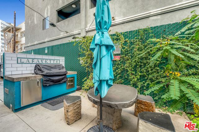 140 Linden Avenue 606, Long Beach, CA 90802