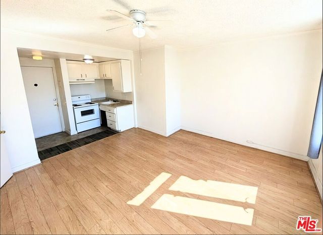 140 Linden Avenue 606, Long Beach, CA 90802