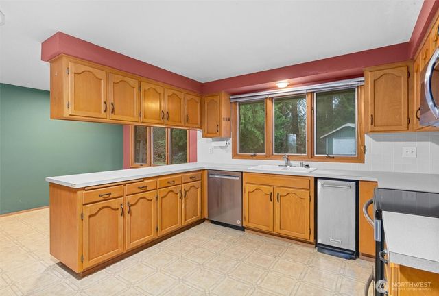 16704 11th Avenue NE, Arlington, WA 98223