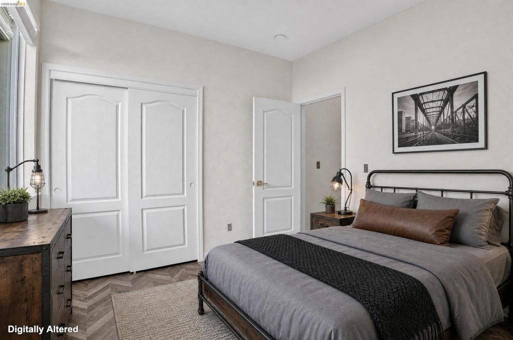Image 17 of property listing at 34469 Valley Oaks Loop, Union City, CA 94587