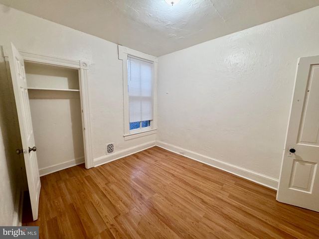 1810 E OLIVER ST, Baltimore, MD 21213