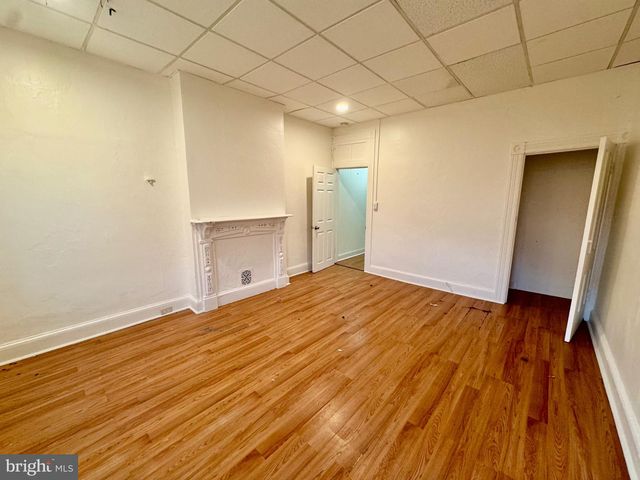 1810 E OLIVER ST, Baltimore, MD 21213