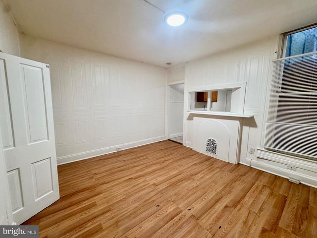 1810 E OLIVER ST, Baltimore, MD 21213