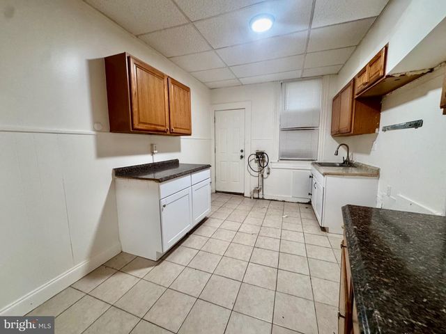 1810 E OLIVER ST, Baltimore, MD 21213