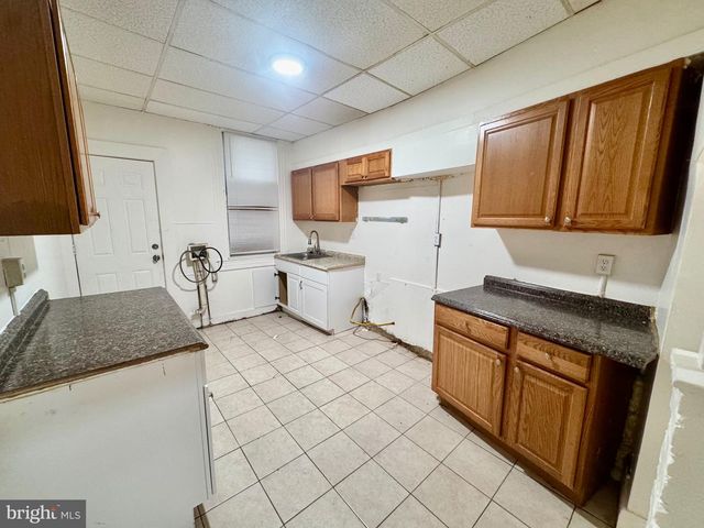 1810 E OLIVER ST, Baltimore, MD 21213