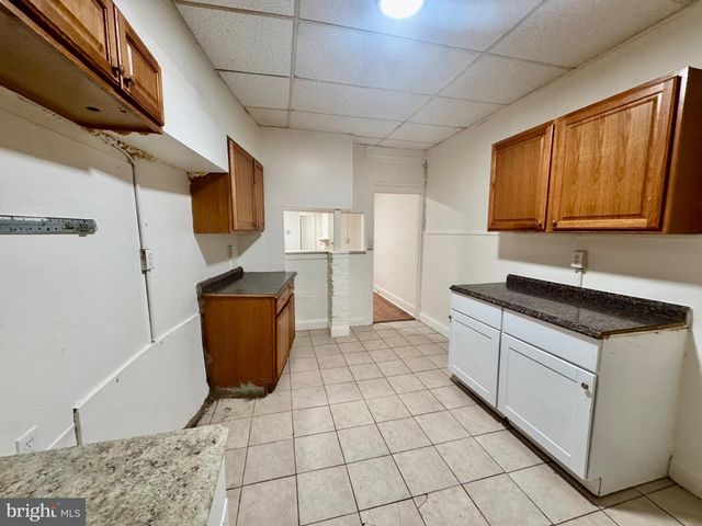 1810 E OLIVER ST, Baltimore, MD 21213