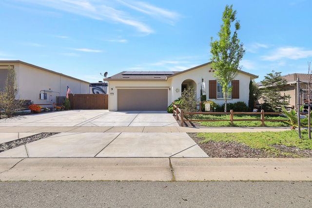 4168 Sir Barton Dr, Olivehurst, CA 95961