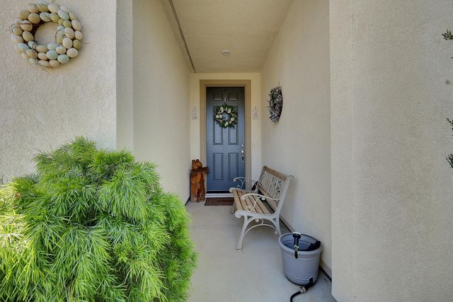 4168 Sir Barton Dr, Olivehurst, CA 95961