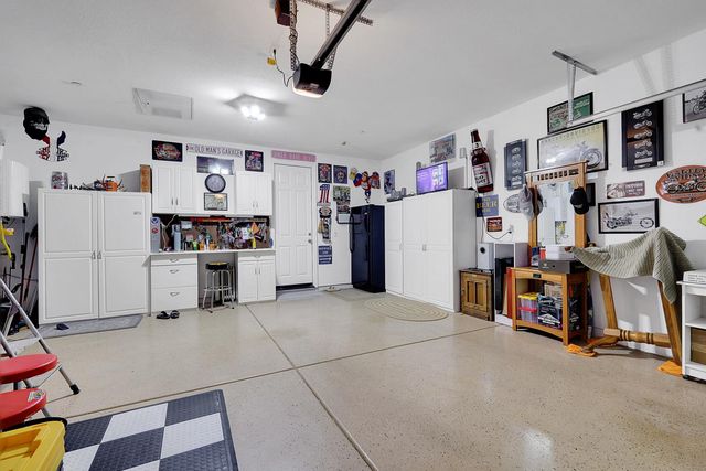 4168 Sir Barton Dr, Olivehurst, CA 95961