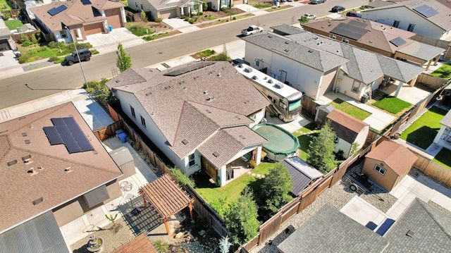 4168 Sir Barton Dr, Olivehurst, CA 95961