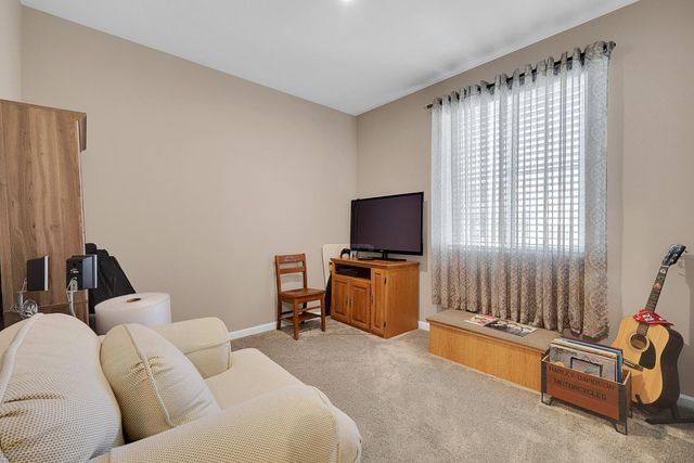 4168 Sir Barton Dr, Olivehurst, CA 95961