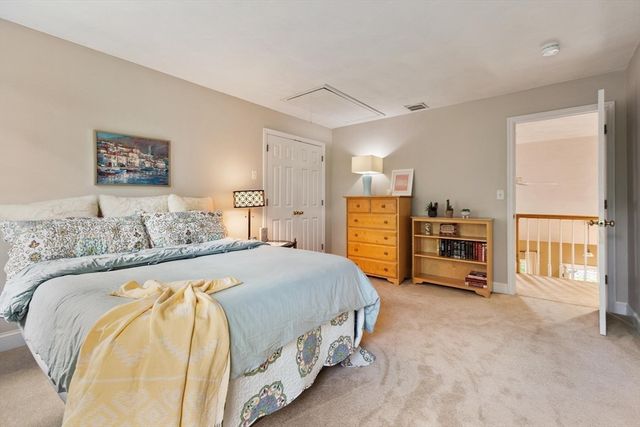 2 Laury Ln, Littleton, MA 01460