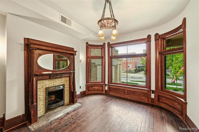 701 W Canfield Street 01, Detroit, MI 48201