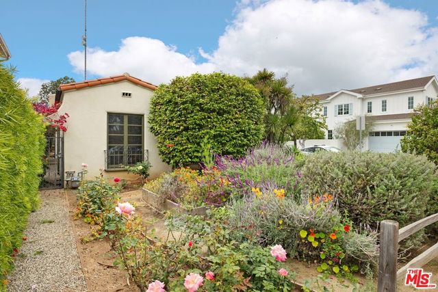879 Fiske Street, Pacific Palisades, CA 90272