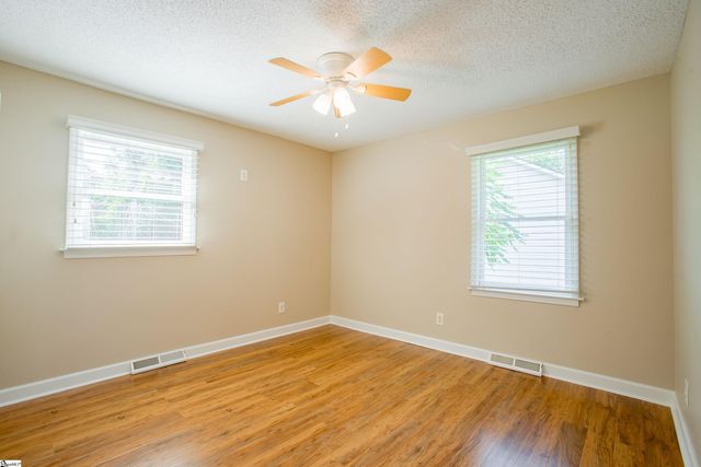 400 Fairmont Drive, Greenville, SC 29605
