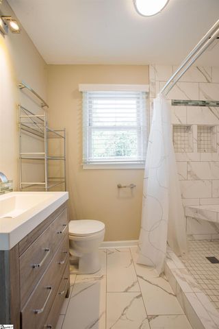 400 Fairmont Drive, Greenville, SC 29605