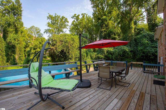 400 Fairmont Drive, Greenville, SC 29605