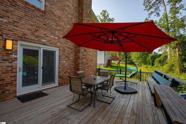 400 Fairmont Drive, Greenville, SC 29605