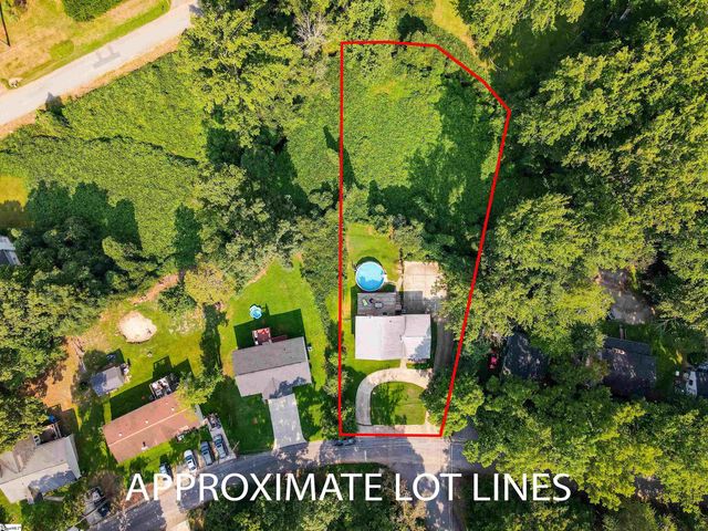 400 Fairmont Drive, Greenville, SC 29605