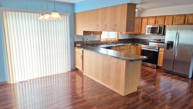 1312 7th Street NE, Minot, ND 58703