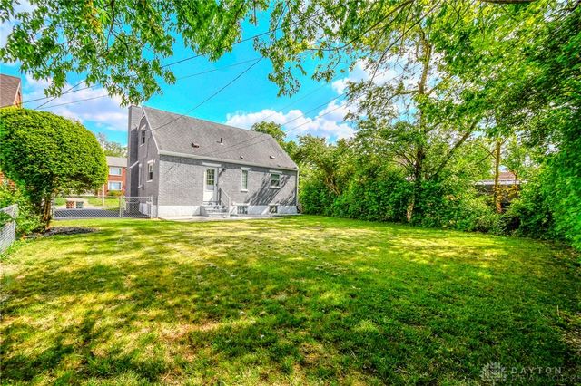 371 Morris Drive, Fairborn, OH 45324