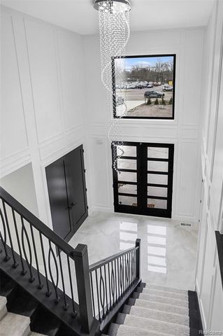 31130 Lahser, Beverly Hills, MI 48025