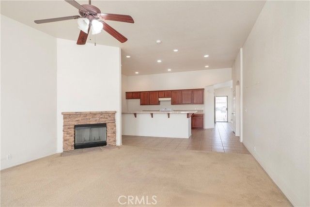 21189 Colombard, Apple Valley, CA 92308
