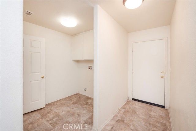 21189 Colombard, Apple Valley, CA 92308