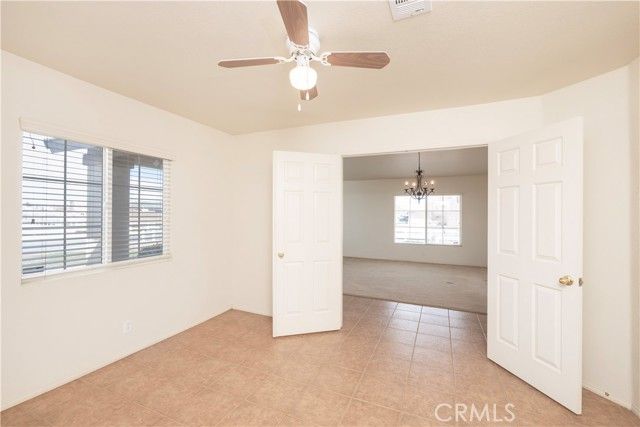 21189 Colombard, Apple Valley, CA 92308