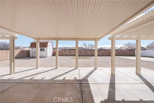 21189 Colombard, Apple Valley, CA 92308