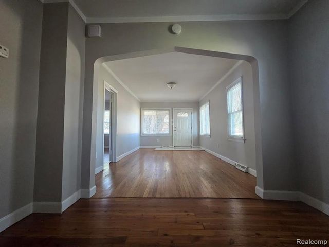 3370 Harris Street, Fenton, MI 48220