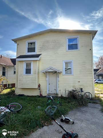 2020 Cooper Avenue, Saginaw, MI 48602