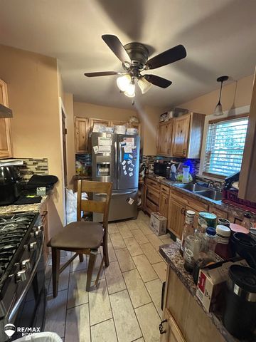 2020 Cooper Avenue, Saginaw, MI 48602