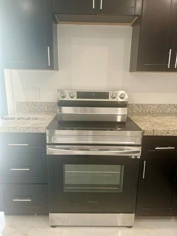 12020 W Golf Drive, Miami, FL 33167