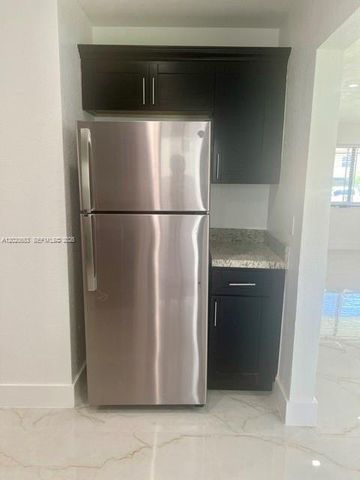 12020 W Golf Drive, Miami, FL 33167