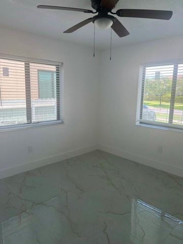 12020 W Golf Drive, Miami, FL 33167