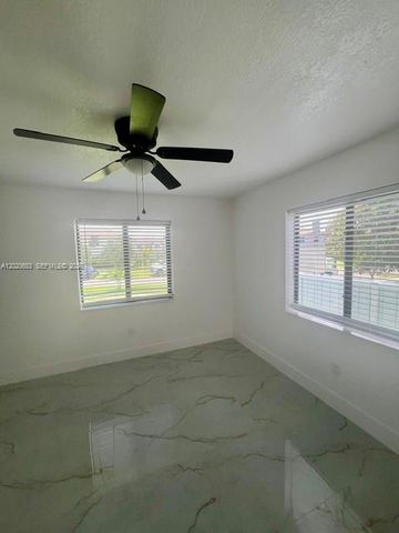 12020 W Golf Drive, Miami, FL 33167