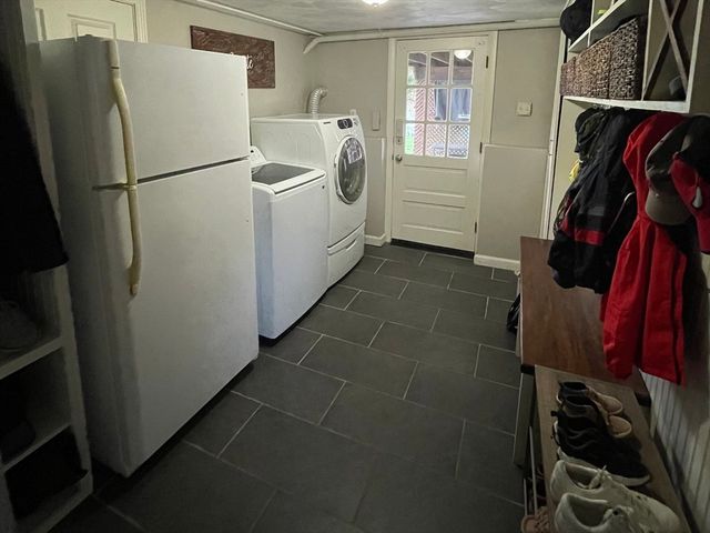 3 Tomaso Rd, Milford, MA 01757