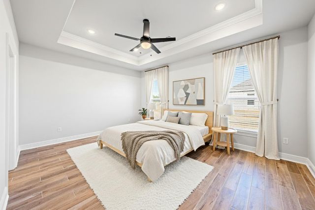 72 Fawn Run West, Freeport, FL 32439