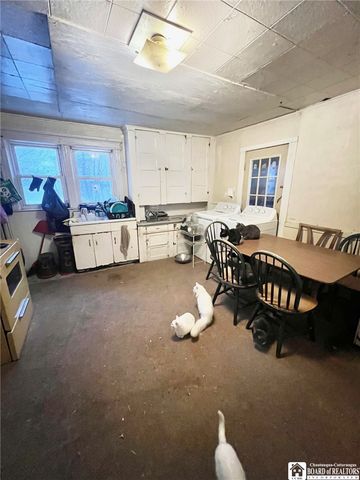 6 Stowe, Jamestown, NY 14701