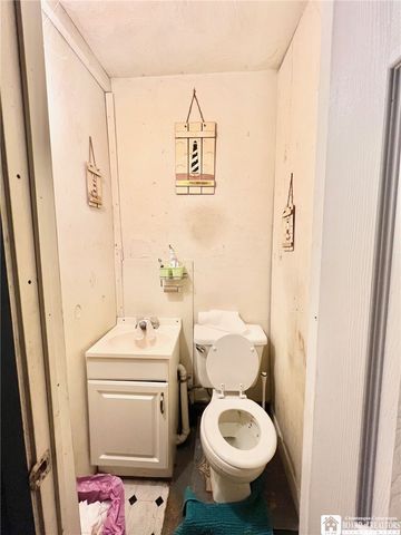 6 Stowe, Jamestown, NY 14701